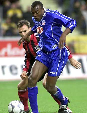 表现来自于 表现来自于